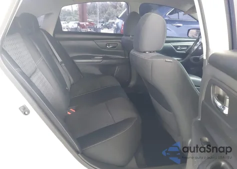 2016 Nissan Altima 2.5/2.5 S/2.5 Sl/2.5 Sr/2.5 Sv from USA, damaged, VIN 1N4AL3AP3GN372671